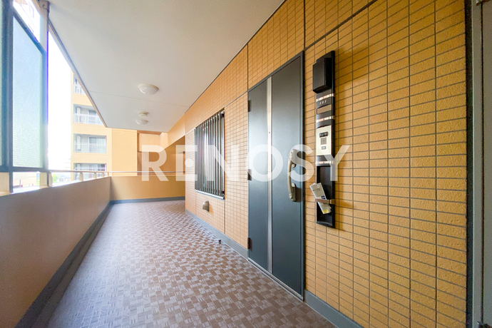 東新宿レジデンシャルタワー 8階 2LDK 203,700円〜216,300円の写真18-slider