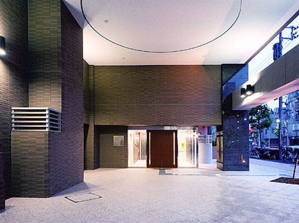 上野アインスタワー 11階 3LDK 232,800円〜247,200円の写真3-slider