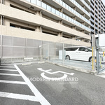 ジオ新宿若松町の駐車場6-thumbnail