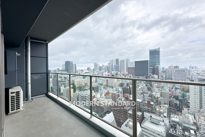 コンフォリア新宿イーストサイドタワー 27階 1LDK 465,600円〜494,400円の眺望1-slider