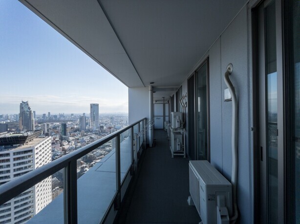 ザ・パークハウス西新宿タワー60 54階 3LDK 446,200円〜473,800円の写真17-slider